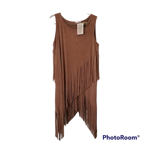12AM By Mon Ami Tops - Faux Suede Hippie Fringe Bottom Long Tank Top. Camel Color. Women's Large